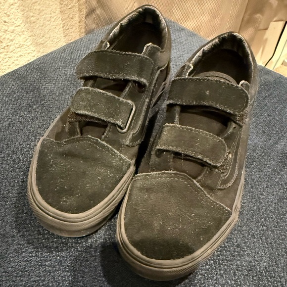 Vans Other - Vans Kids Black suede Velcro Sneakers